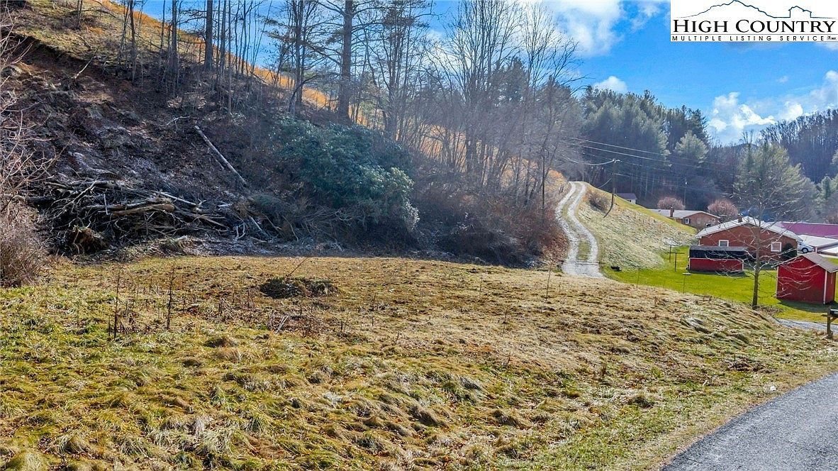 228 Don Adams Rd Lansing, NC 28643 - Thumbnail 5