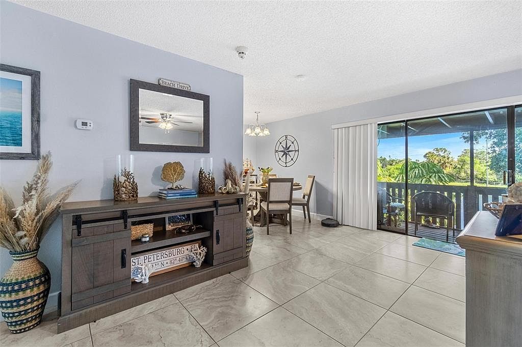 746 115th Ave N APT 1802 Saint Petersburg, FL 33716 - Thumbnail 5