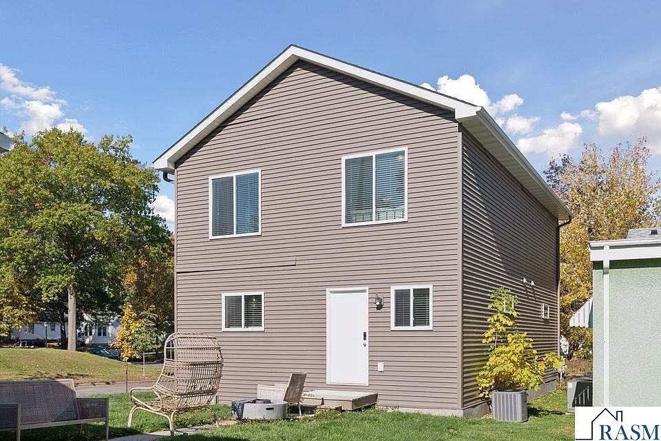 2084 Reaney Ave E Saint Paul, MN 55119 - Thumbnail 5