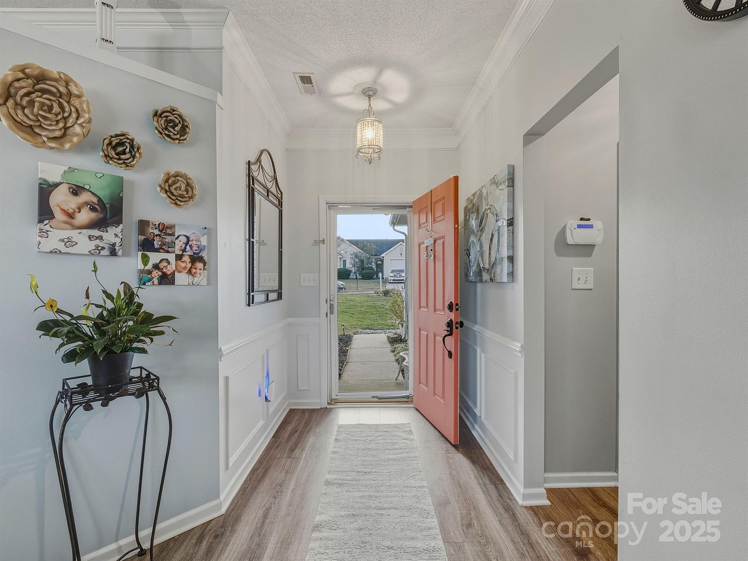 5822 Briggs Dr Charlotte, NC 28269 - Thumbnail 5