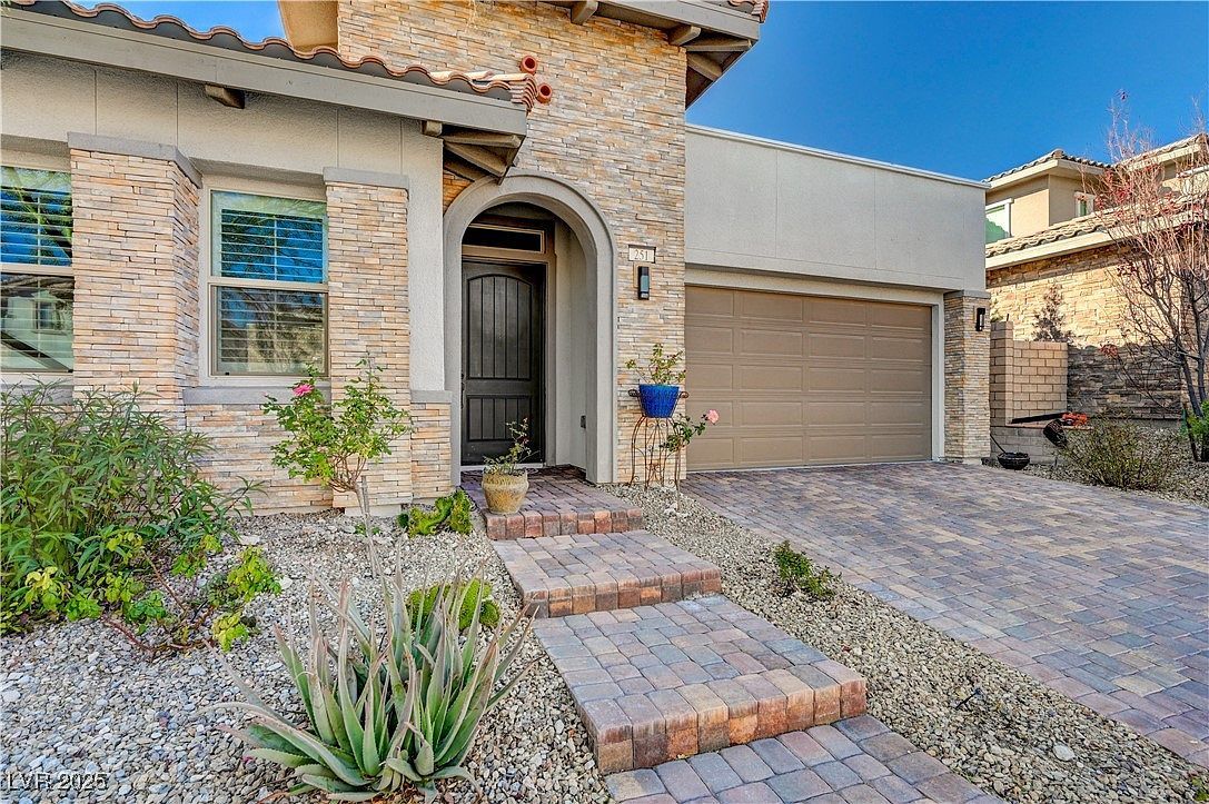 251 Castellari Dr Las Vegas, NV 89138 - Thumbnail 5