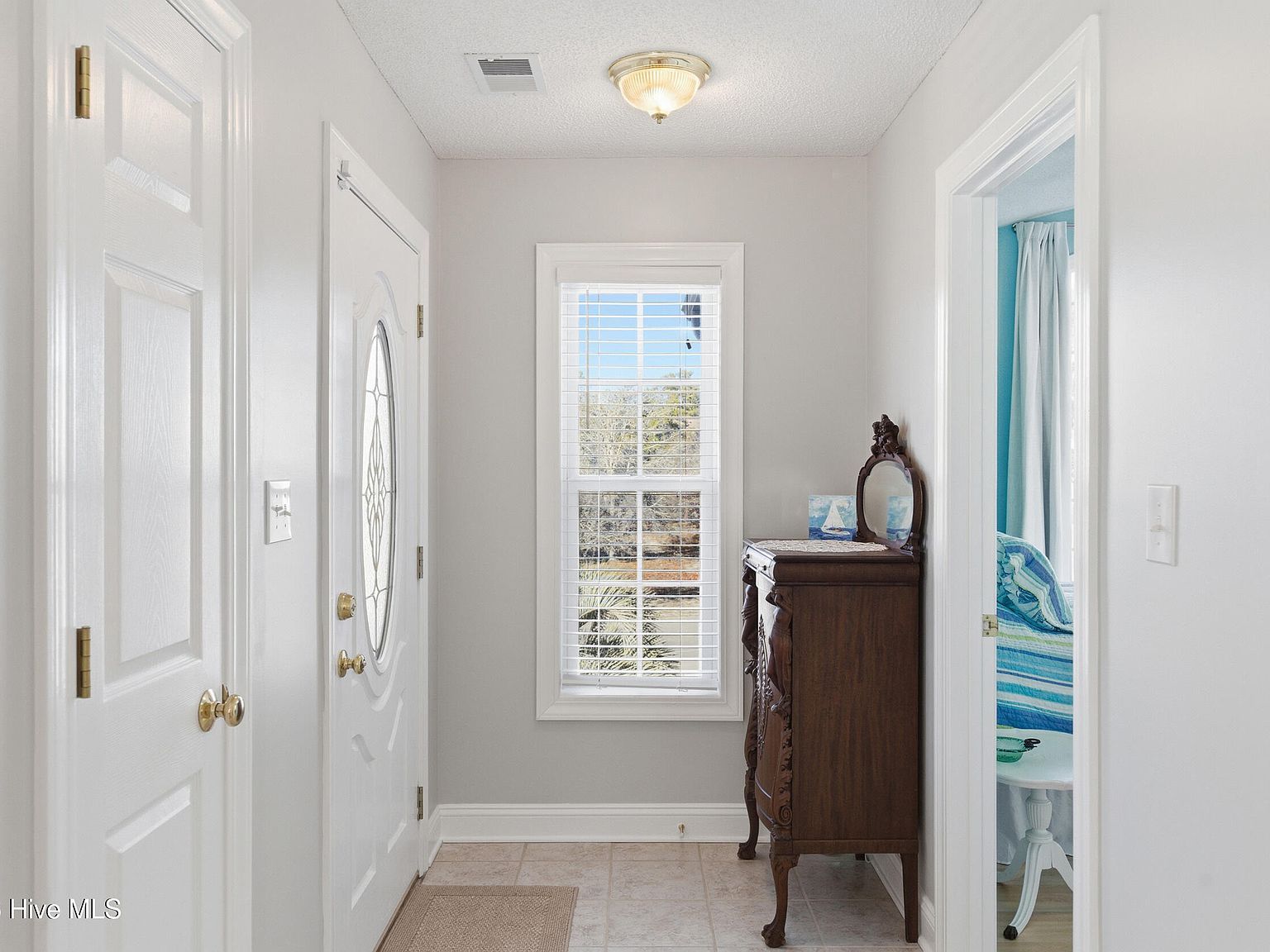 2207 W Oak Island Dr Oak Island, NC 28465 - Thumbnail 5