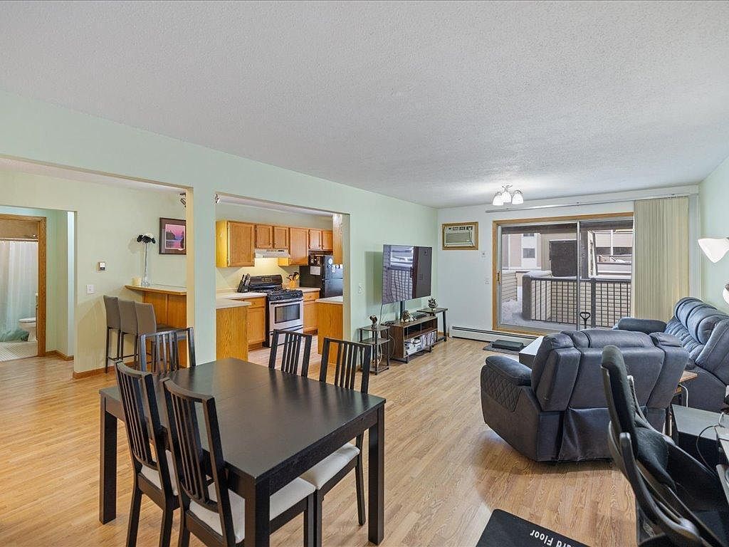 10720 Rockford Rd APT 212 Plymouth, MN 55442 - Thumbnail 5