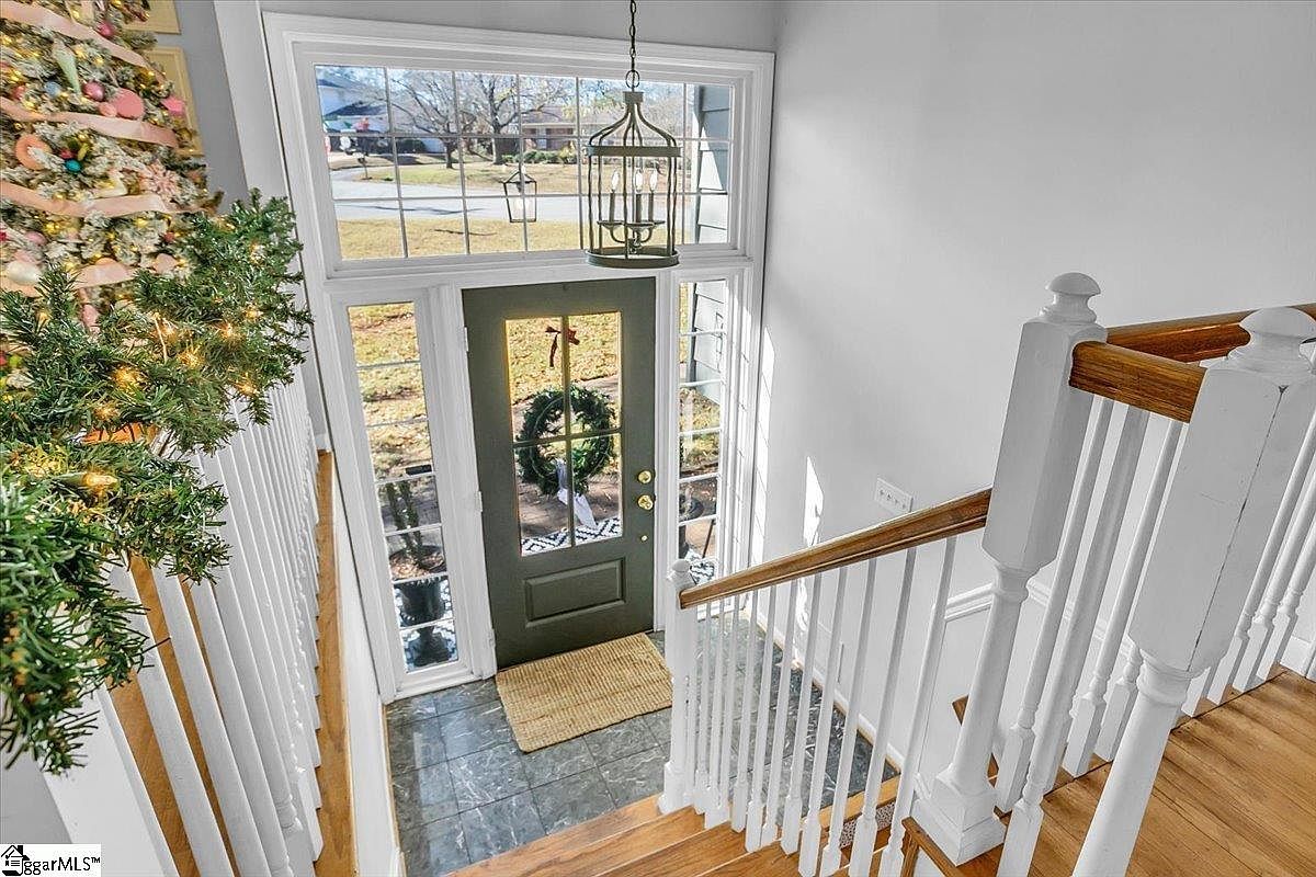 212 Shallowford Rd Greenville, SC 29607 - Thumbnail 5