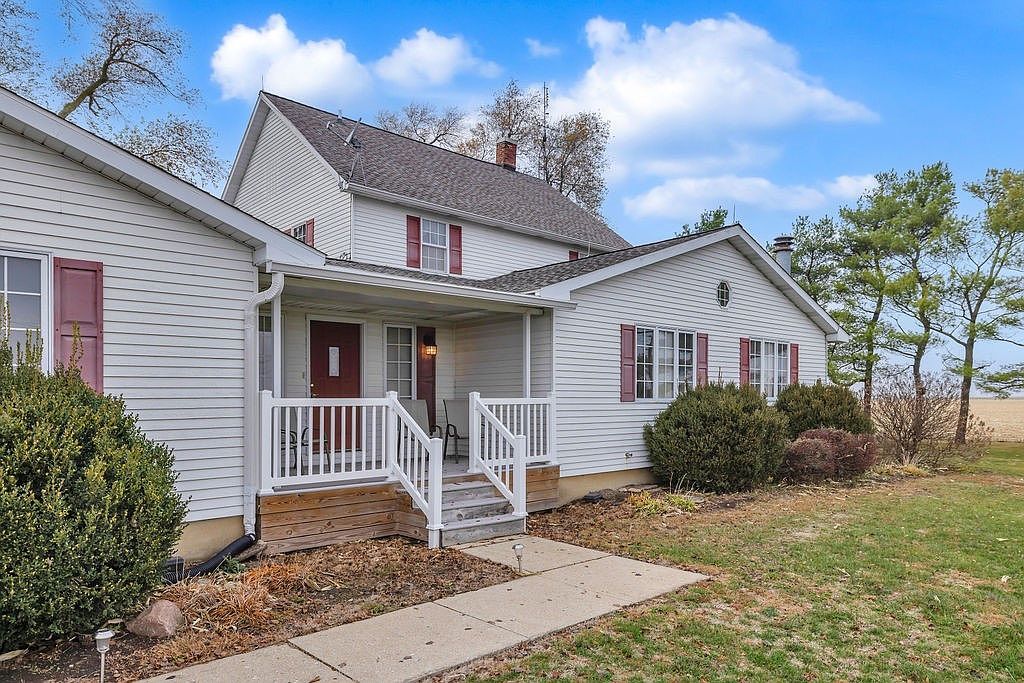 12793 Stocks Rd Bethany, IL 61914 - Thumbnail 5