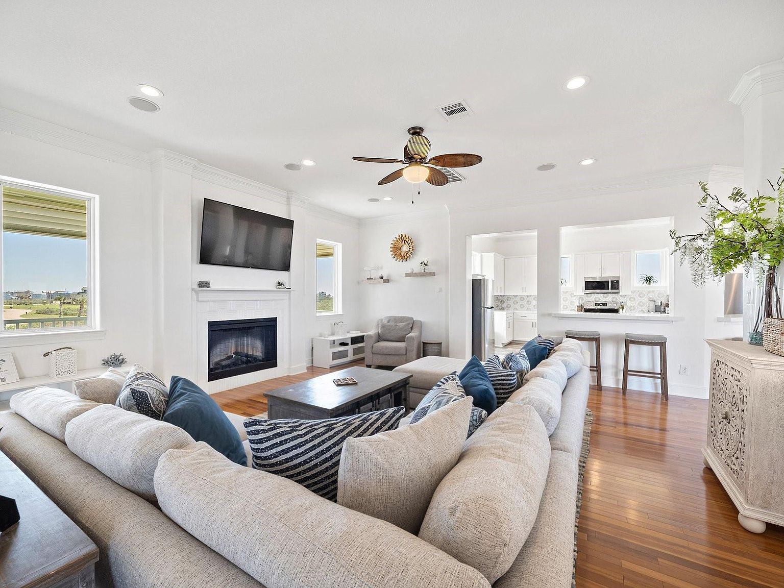 26119 Bay Breeze Dr Galveston, TX 77554 - Thumbnail 5