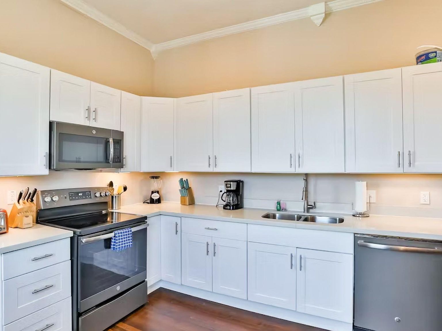 2424 38th St Galveston, TX 77550 - Thumbnail 5