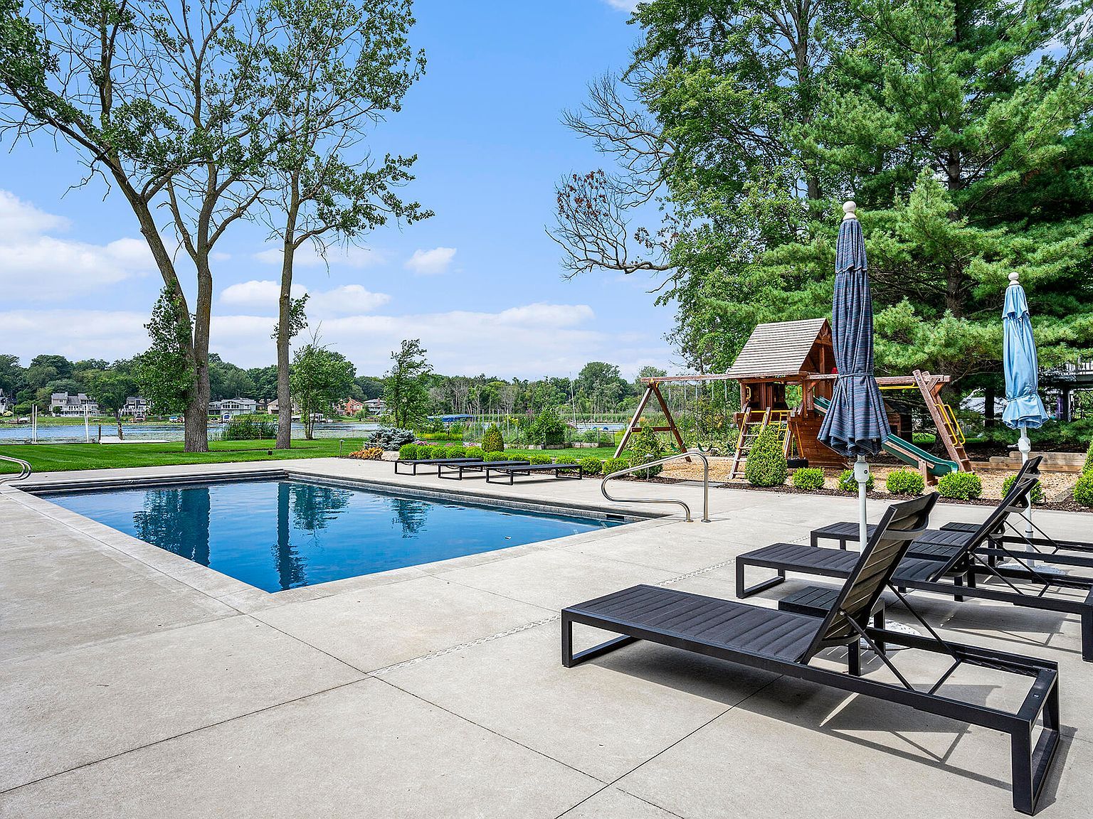 798 Pine Bay Ave Holland, MI 49424 - Thumbnail 5