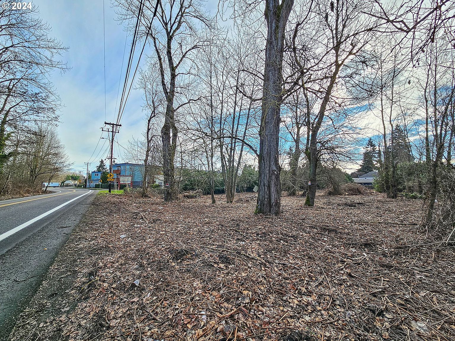 362 NE Marine Dr Portland, OR 97211 - Thumbnail 5