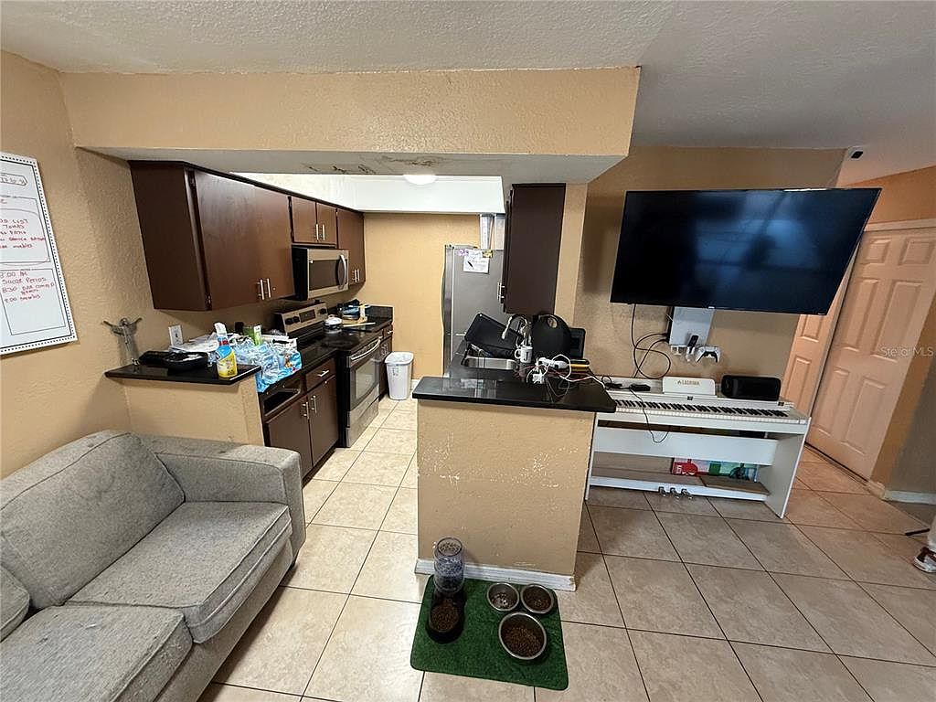 13915 Village View Dr Tampa, FL 33624 - Thumbnail 5