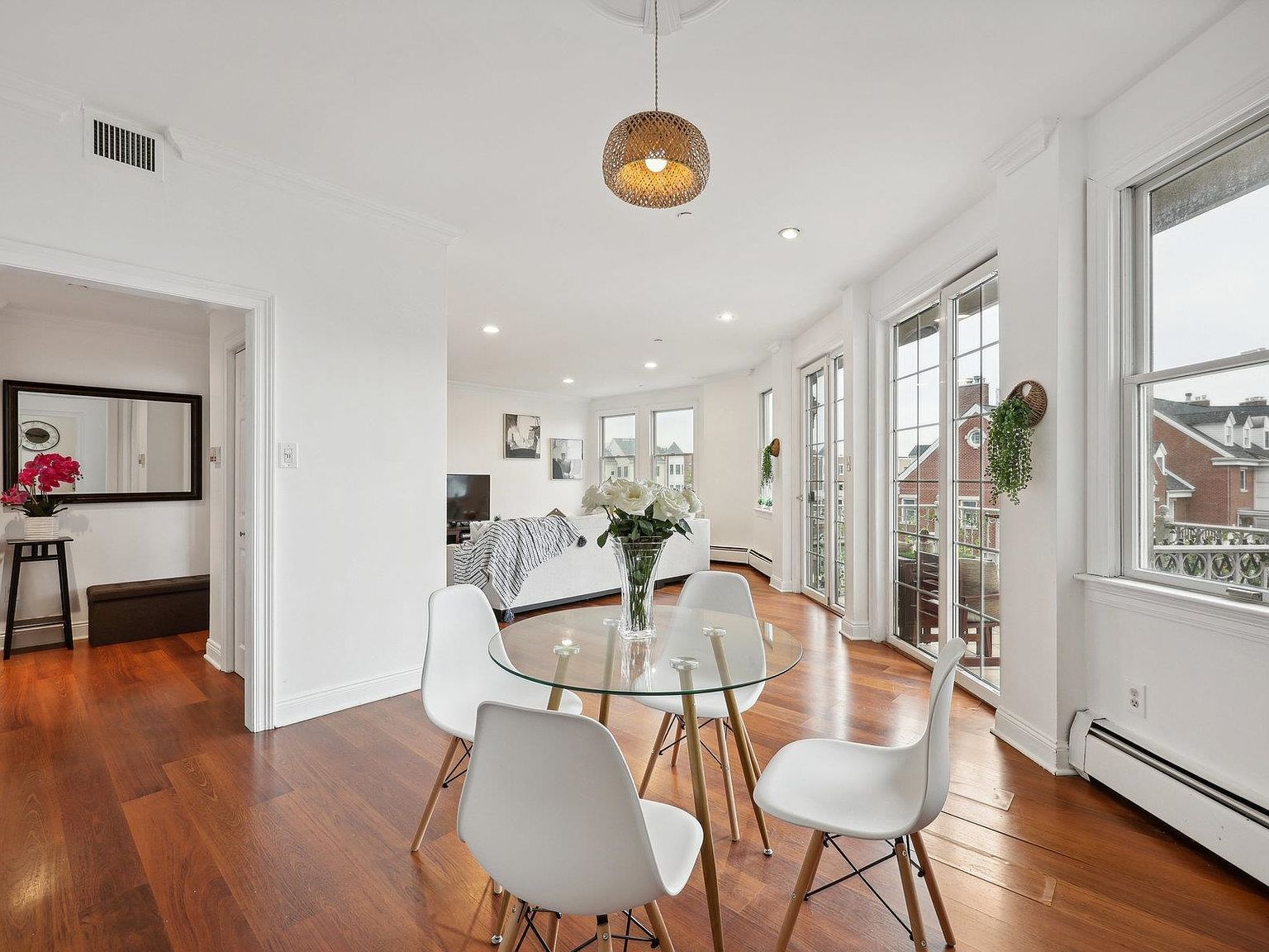 205 Shearwater Ct W APT 22 Jersey City, NJ 07305 - Thumbnail 5