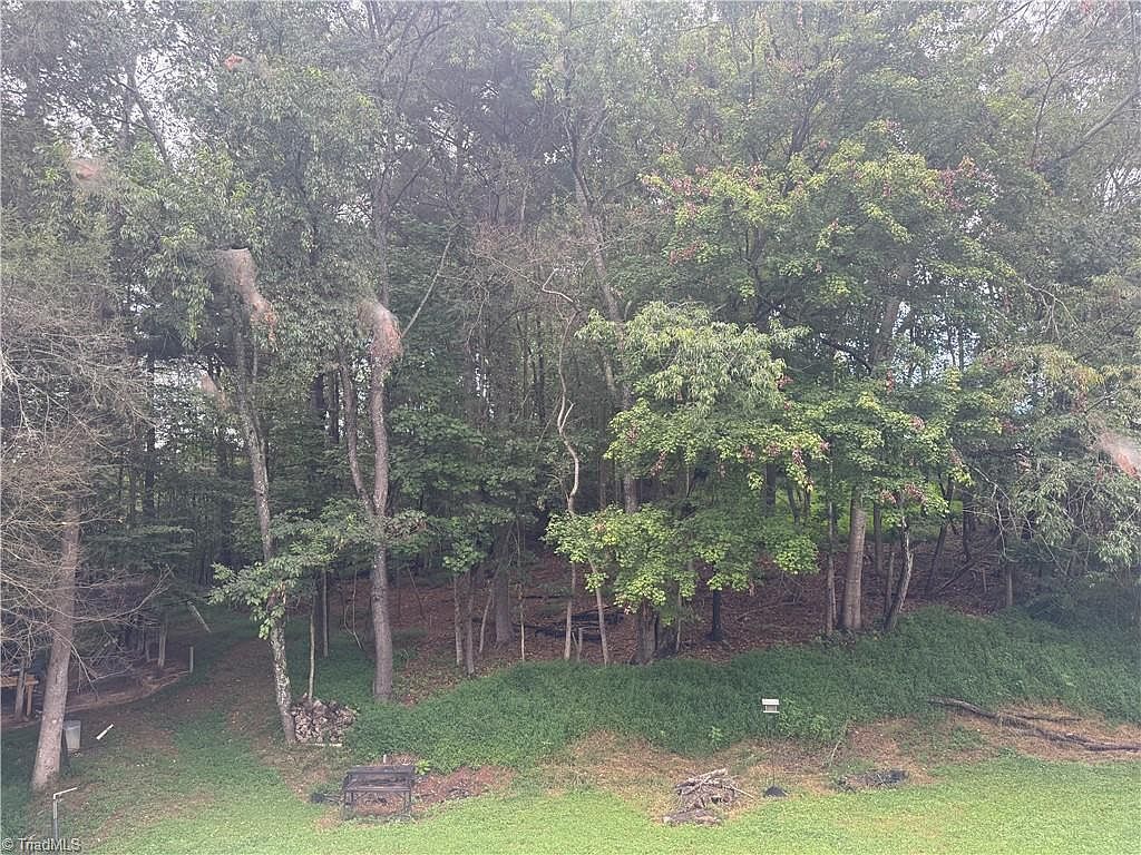 752 Osborne Sunset Dr North Wilkesboro, NC 28659 - Thumbnail 5