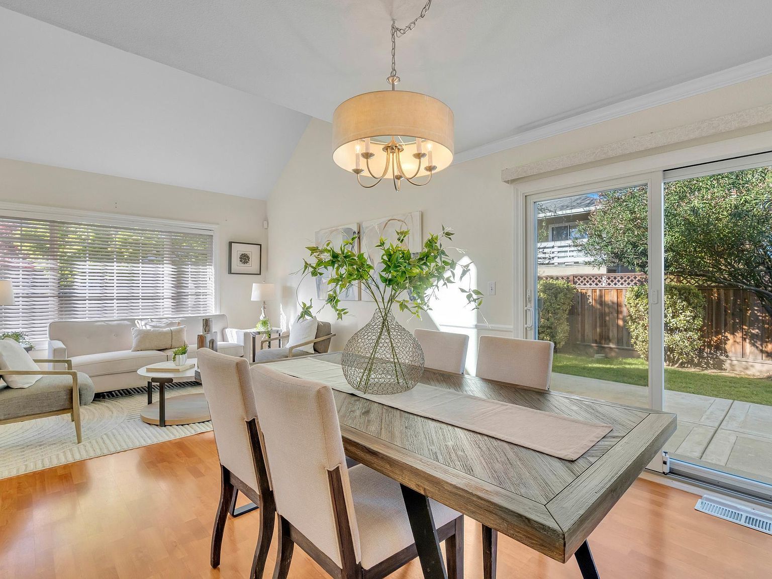 282 Del Valle Ct Pleasanton, CA 94566 - Thumbnail 5