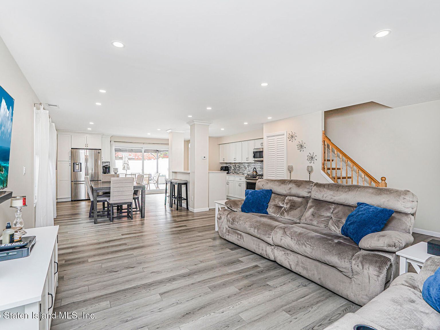 22 Charleston Ave Staten Island, NY 10309 - Thumbnail 5