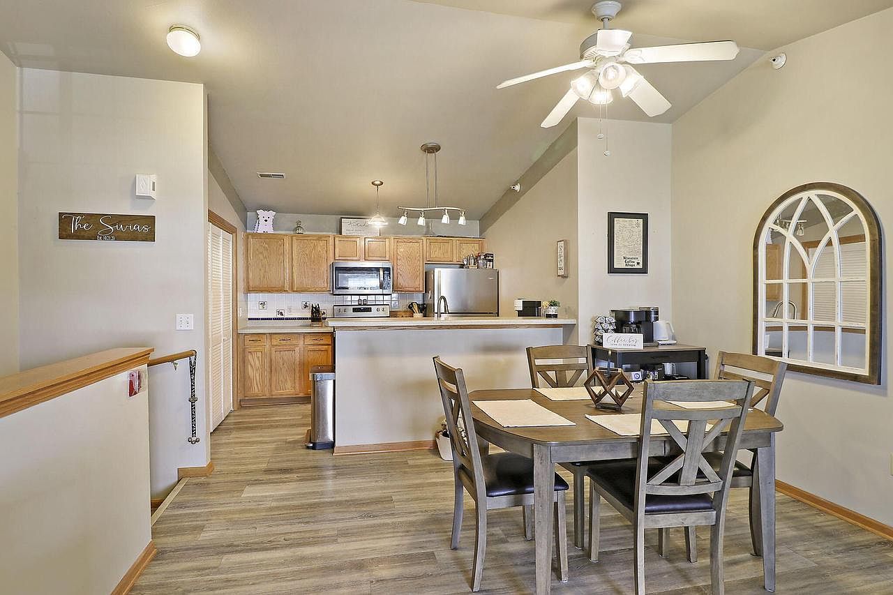 2775 11th Pl UNIT 806 Kenosha, WI 53140 - Thumbnail 5