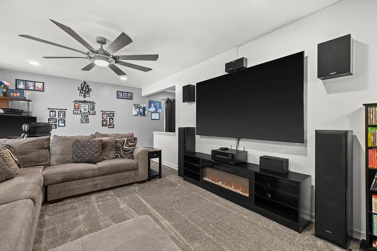 2902 23rd St Kenosha, WI 53140 - Thumbnail 5