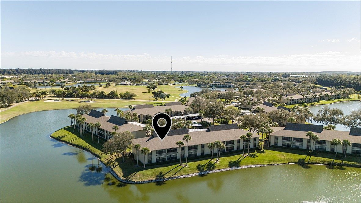 21 Plantation Dr APT 205 Vero Beach, FL 32966 - Thumbnail 5