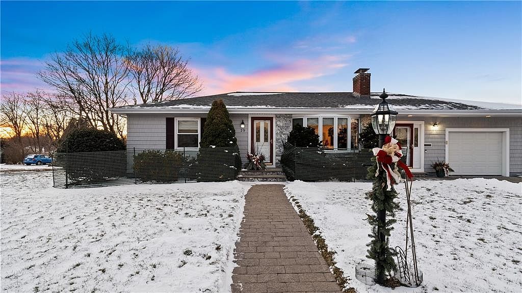 29 Robert St Tiverton, RI 02878 - Thumbnail 5