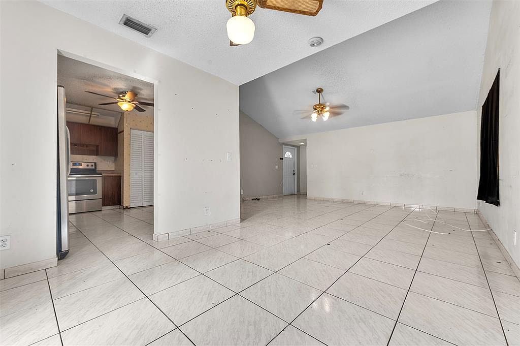 2803 NW 108th Ter Fort Lauderdale, FL 33322 - Thumbnail 5