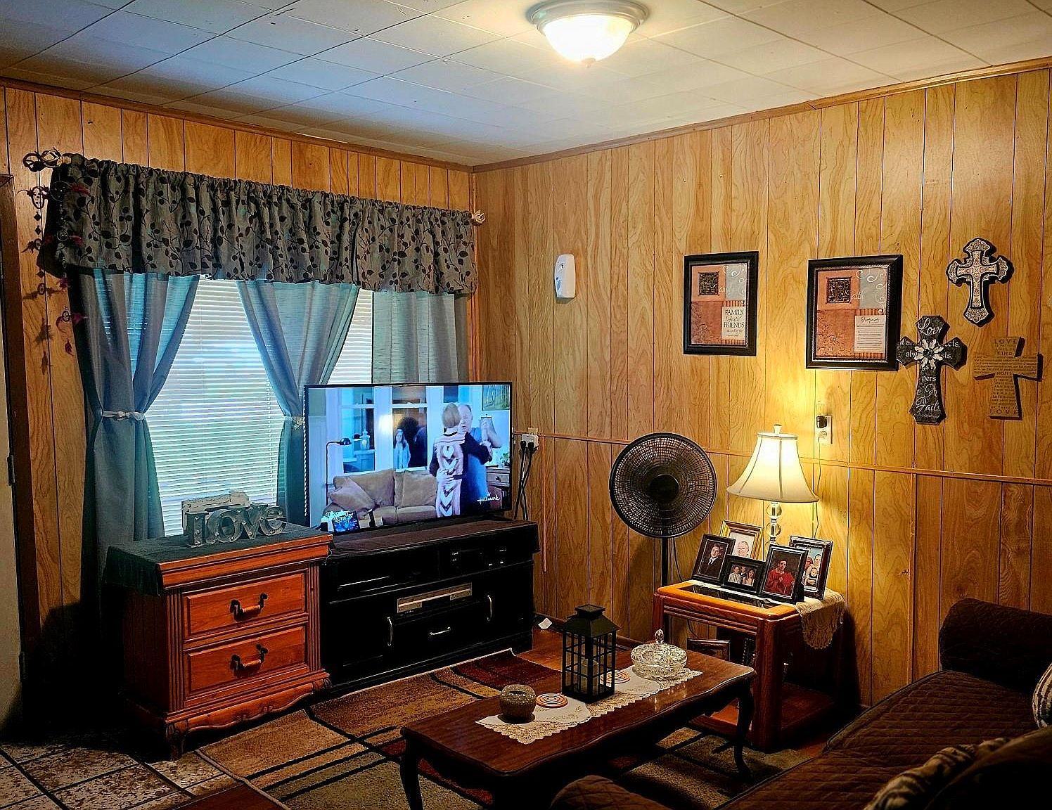 710 College St El Campo, TX 77437 - Thumbnail 5