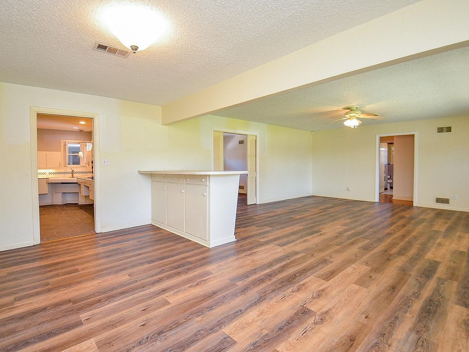 1327 Hodges Ln Wharton, TX 77488 - Thumbnail 5