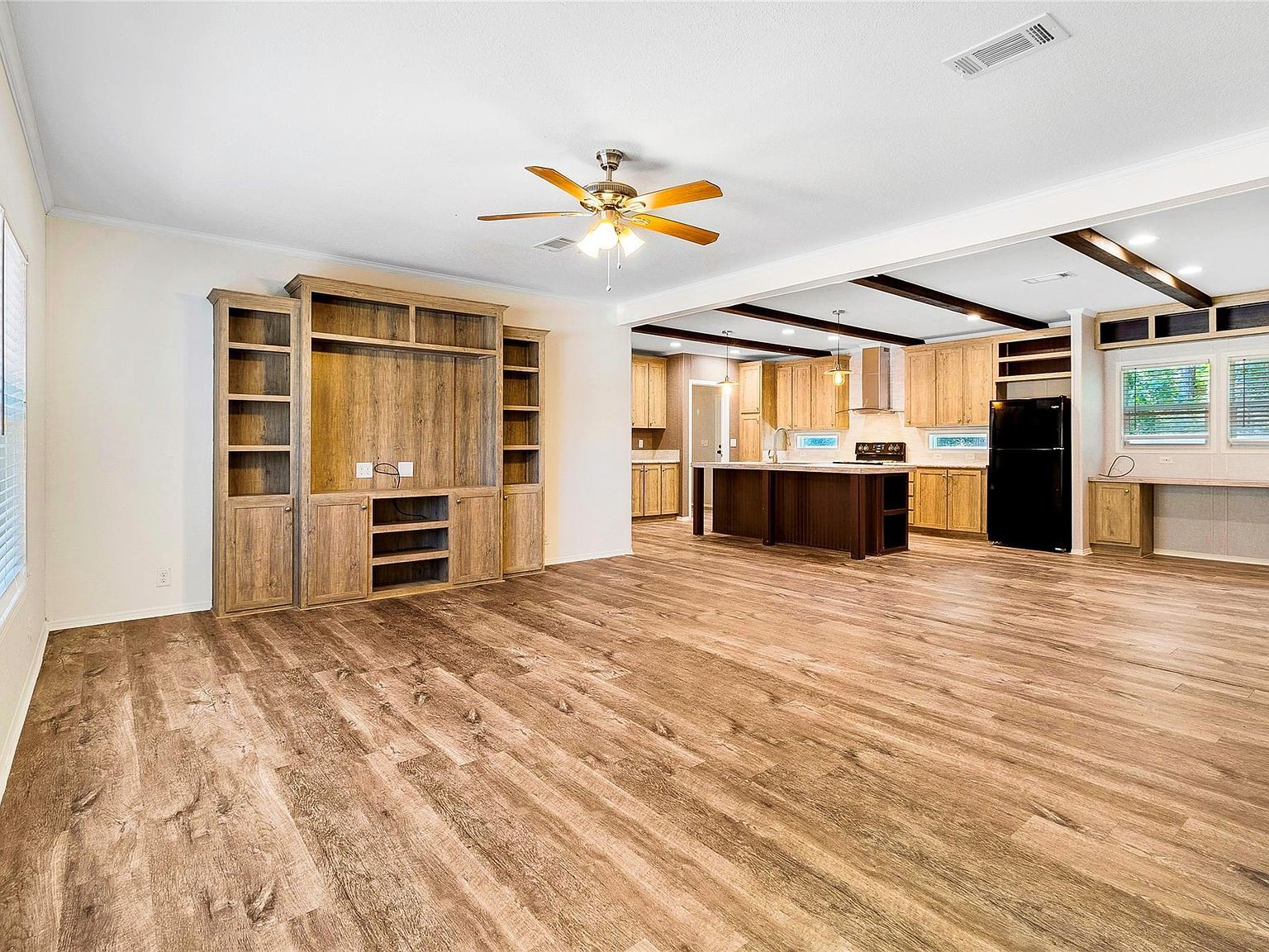 197 Saint Regis Livingston, TX 77351 - Thumbnail 5