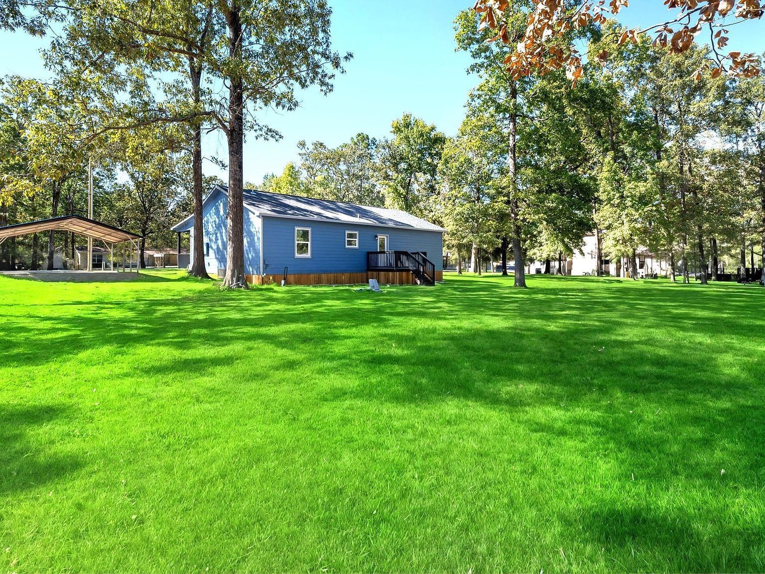 194 Pine Needle St Onalaska, TX 77360 - Thumbnail 5