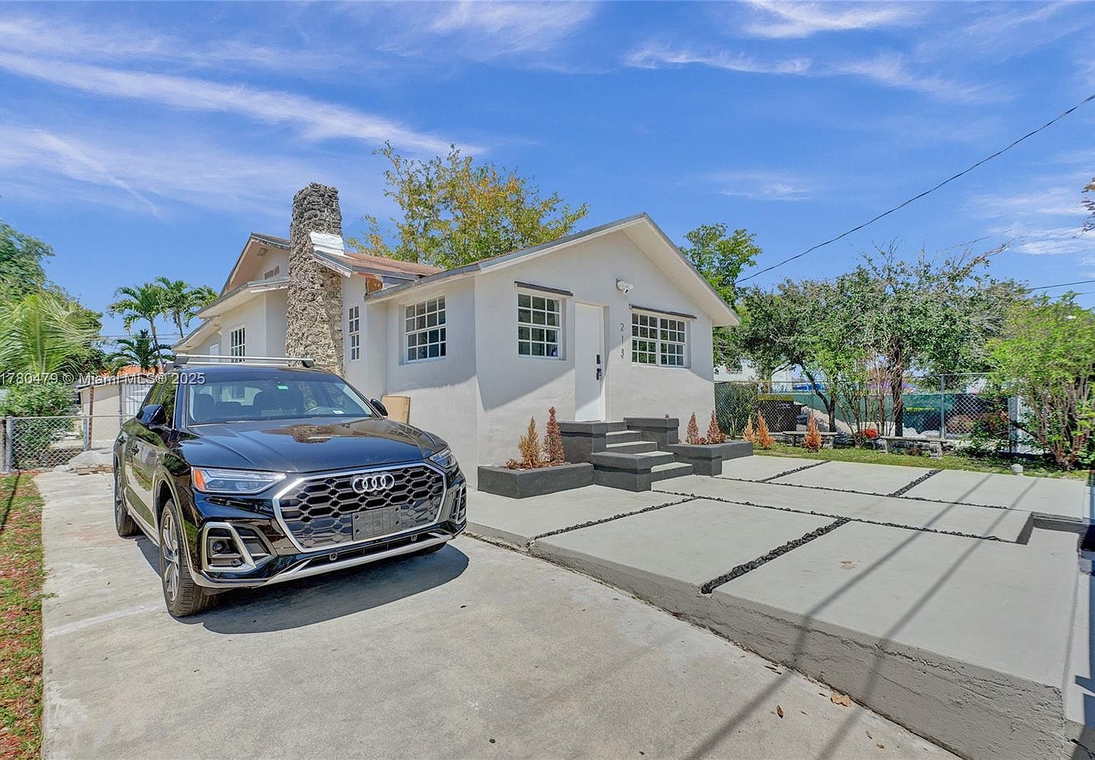 213 NW 34th Ter Miami, FL 33127 - Thumbnail 5