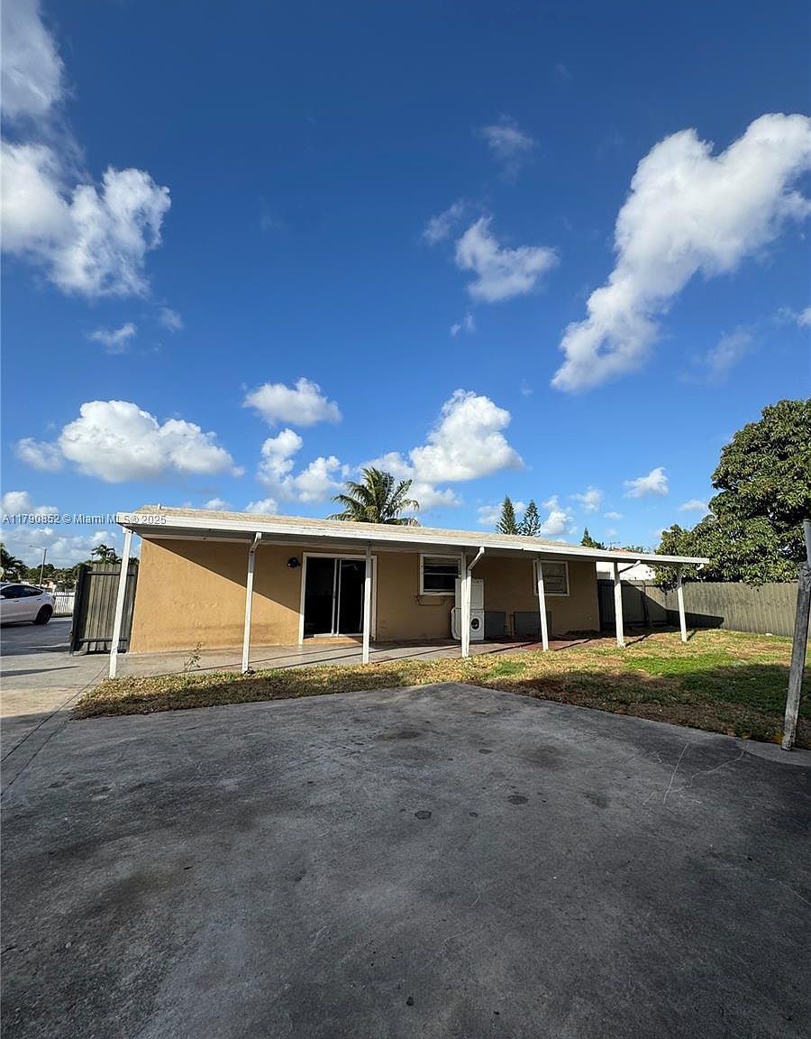 5020 NW 170th St Opa Locka, FL 33055 - Thumbnail 5