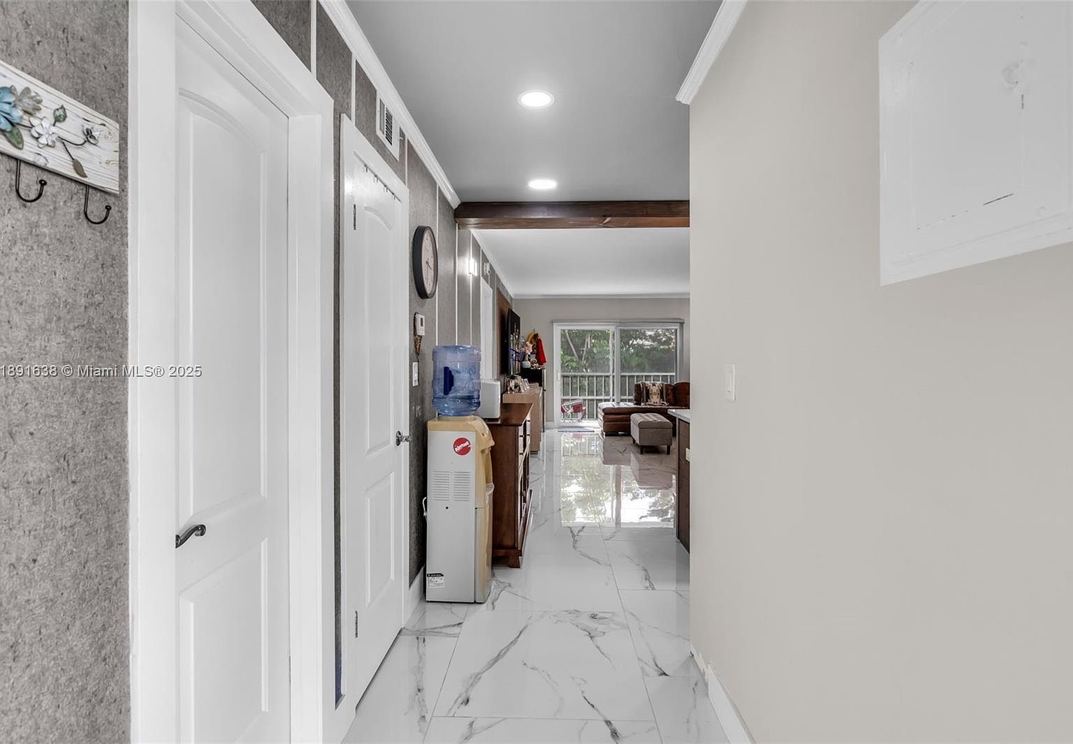 1000 Hillcrest Ct APT 207 Hollywood, FL 33021 - Thumbnail 5