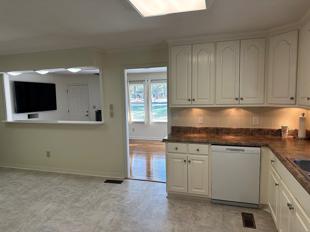 1007 N Isabella St Sylvester, GA 31791 - Thumbnail 5