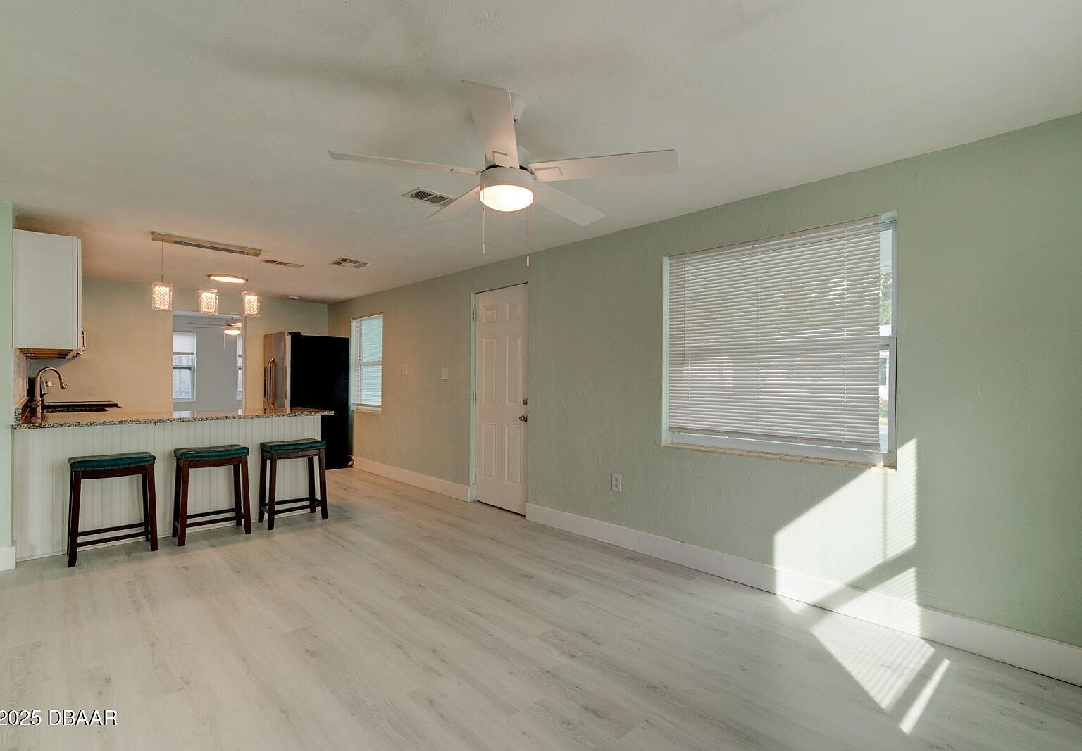 404 Adele St Edgewater, FL 32132 - Thumbnail 5