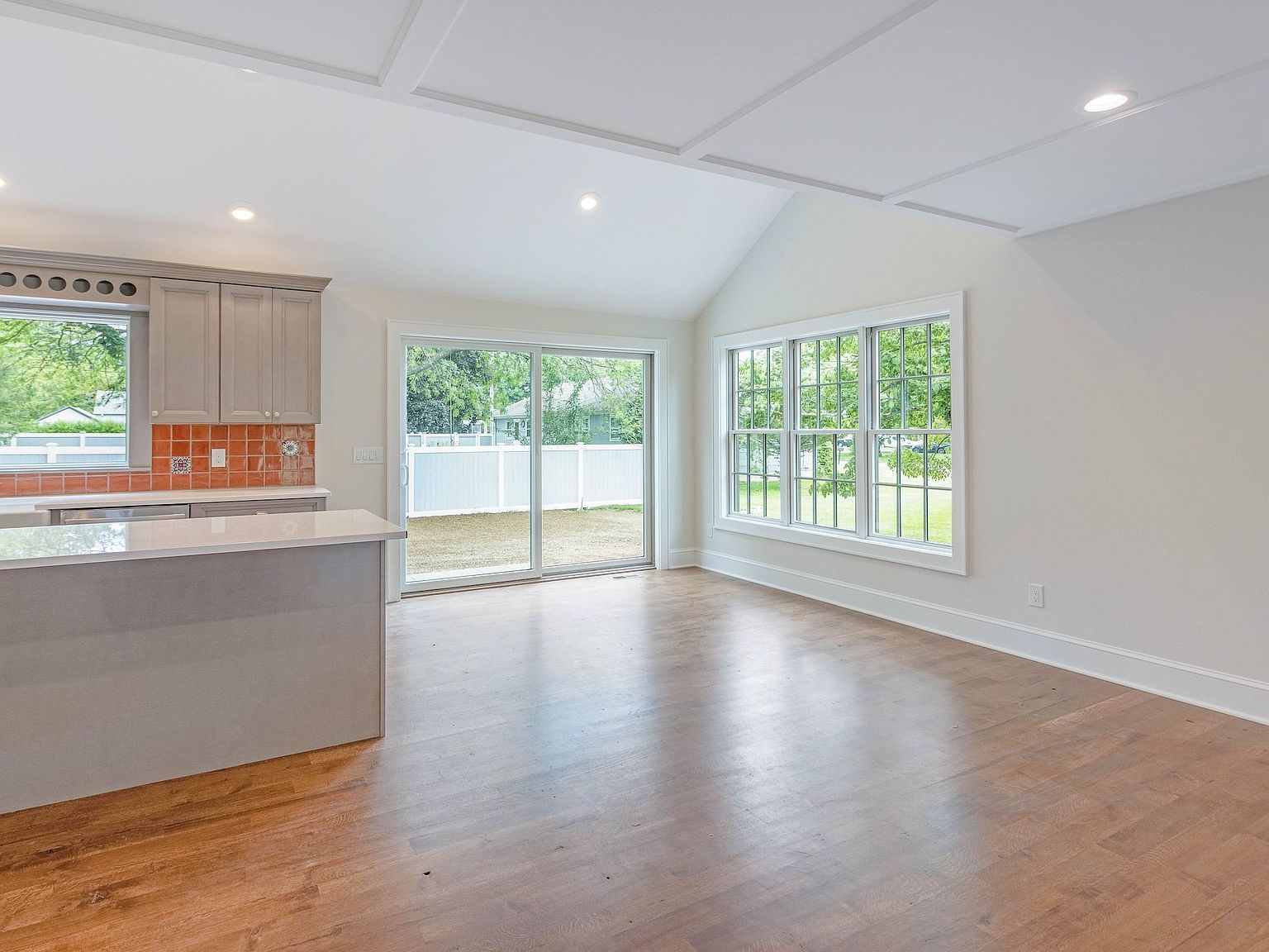 130 Sunset Ln Greenport, NY 11944 - Thumbnail 5