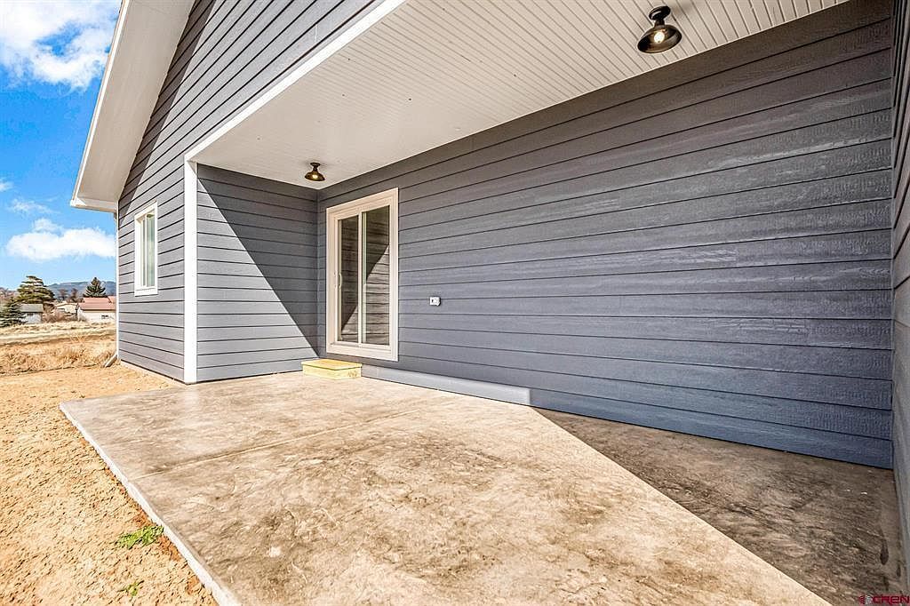 377 NE Indian Camp Ave Cedaredge, CO 81413 - Thumbnail 5
