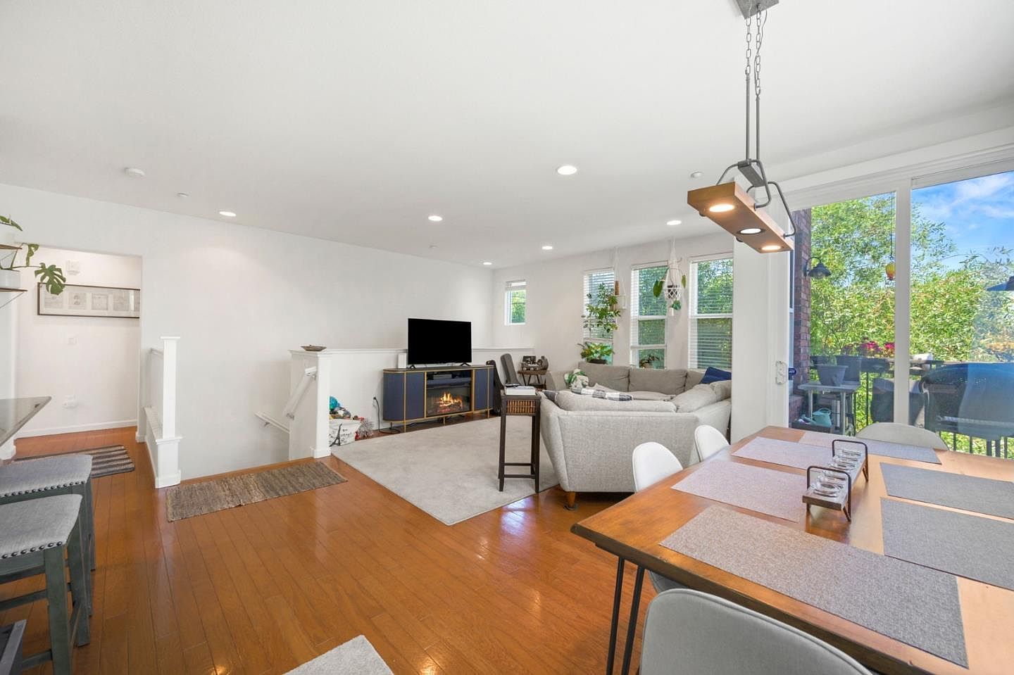 311 Bautista Pl San Jose, CA 95126 - Thumbnail 5