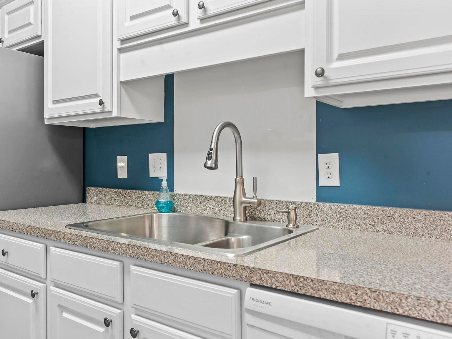 101 Fountain Pointe Ln UNIT 302 Myrtle Beach, SC 29579 - Thumbnail 5