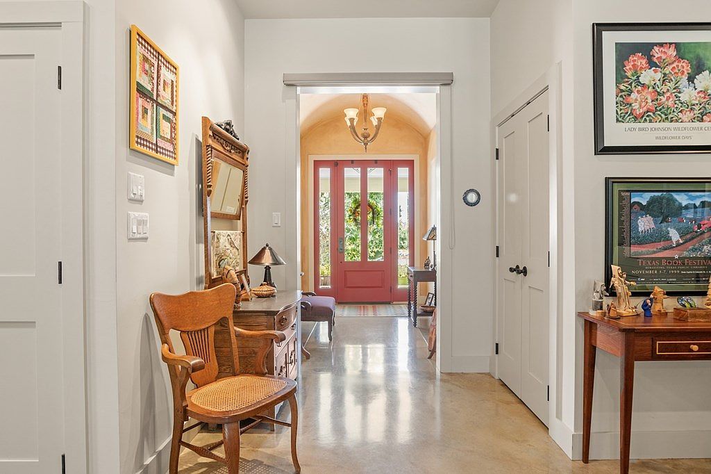 2305 Summit Frst Fredericksburg, TX 78624 - Thumbnail 5