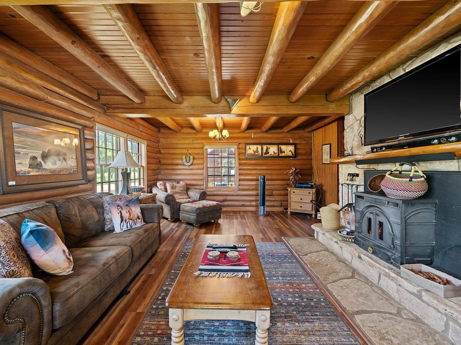 283 Hallford Ln Fredericksburg, TX 78624 - Thumbnail 5