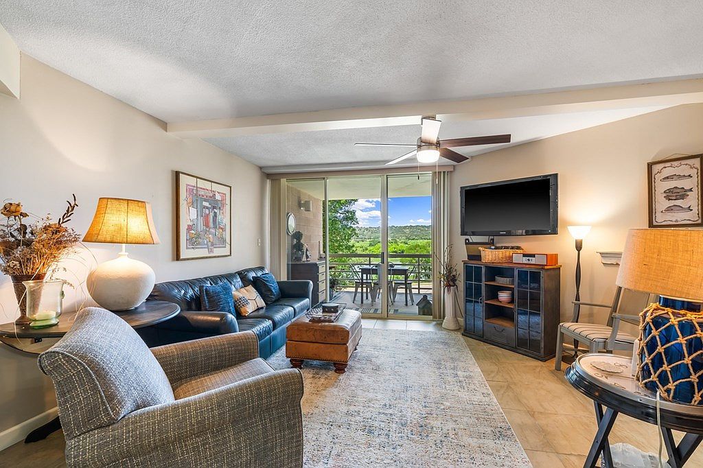 1000 Guadalupe St Kerrville, TX 78028 - Thumbnail 5