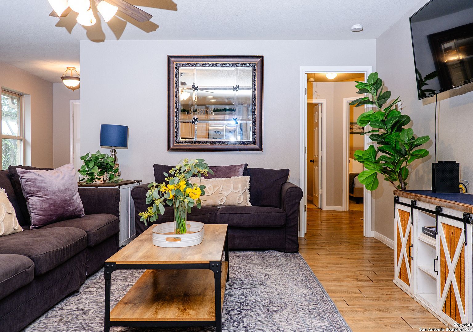 203 S Creek St Fredericksburg, TX 78624 - Thumbnail 5