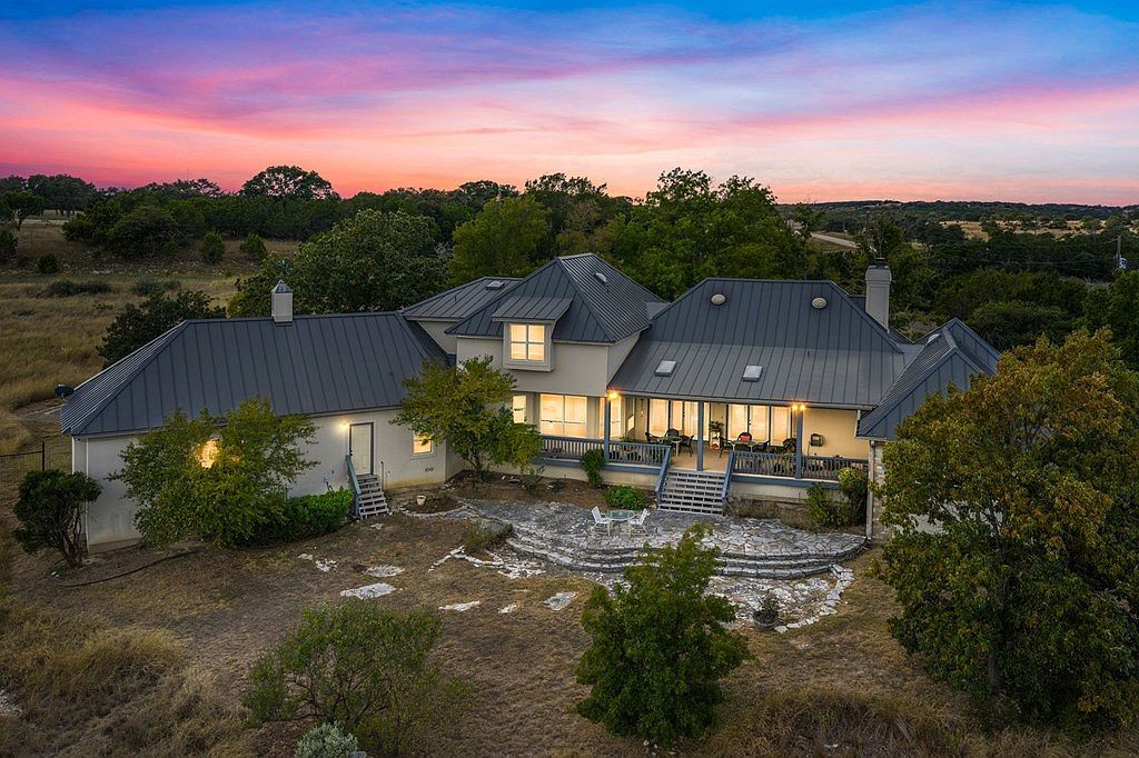 101 Crestline Dr Kerrville, TX 78028 - Thumbnail 5