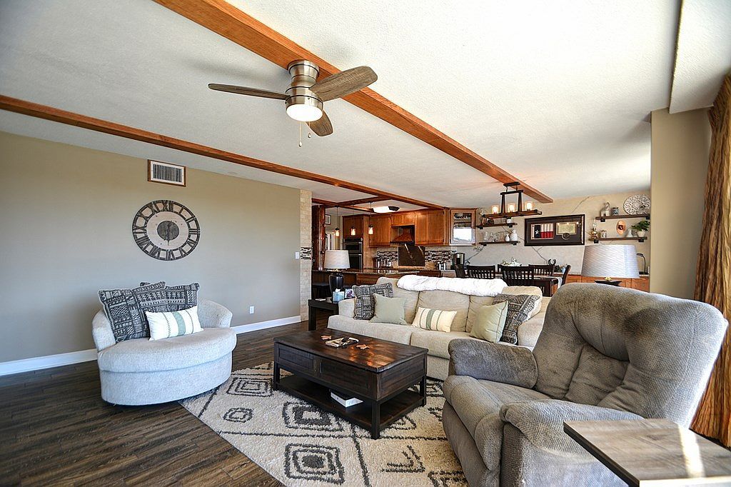 1000-4A Guadalupe St Kerrville, TX 78028 - Thumbnail 5