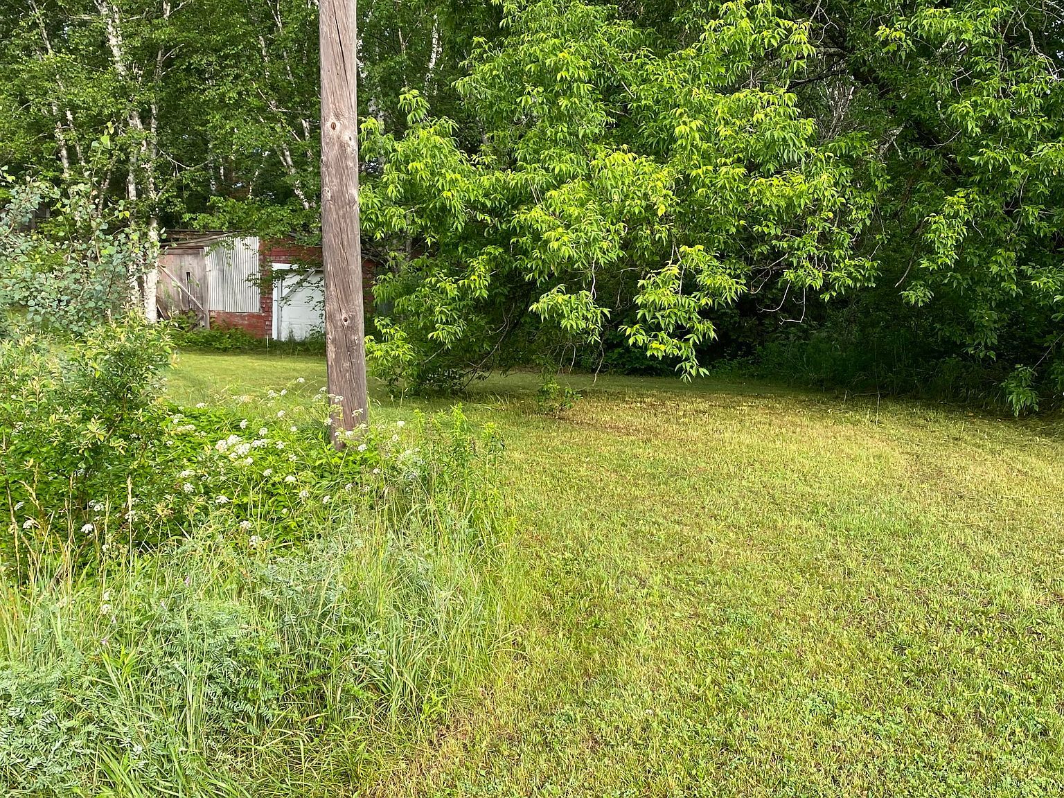 927 Van Buren Rd Limestone, ME 04750 - Thumbnail 5