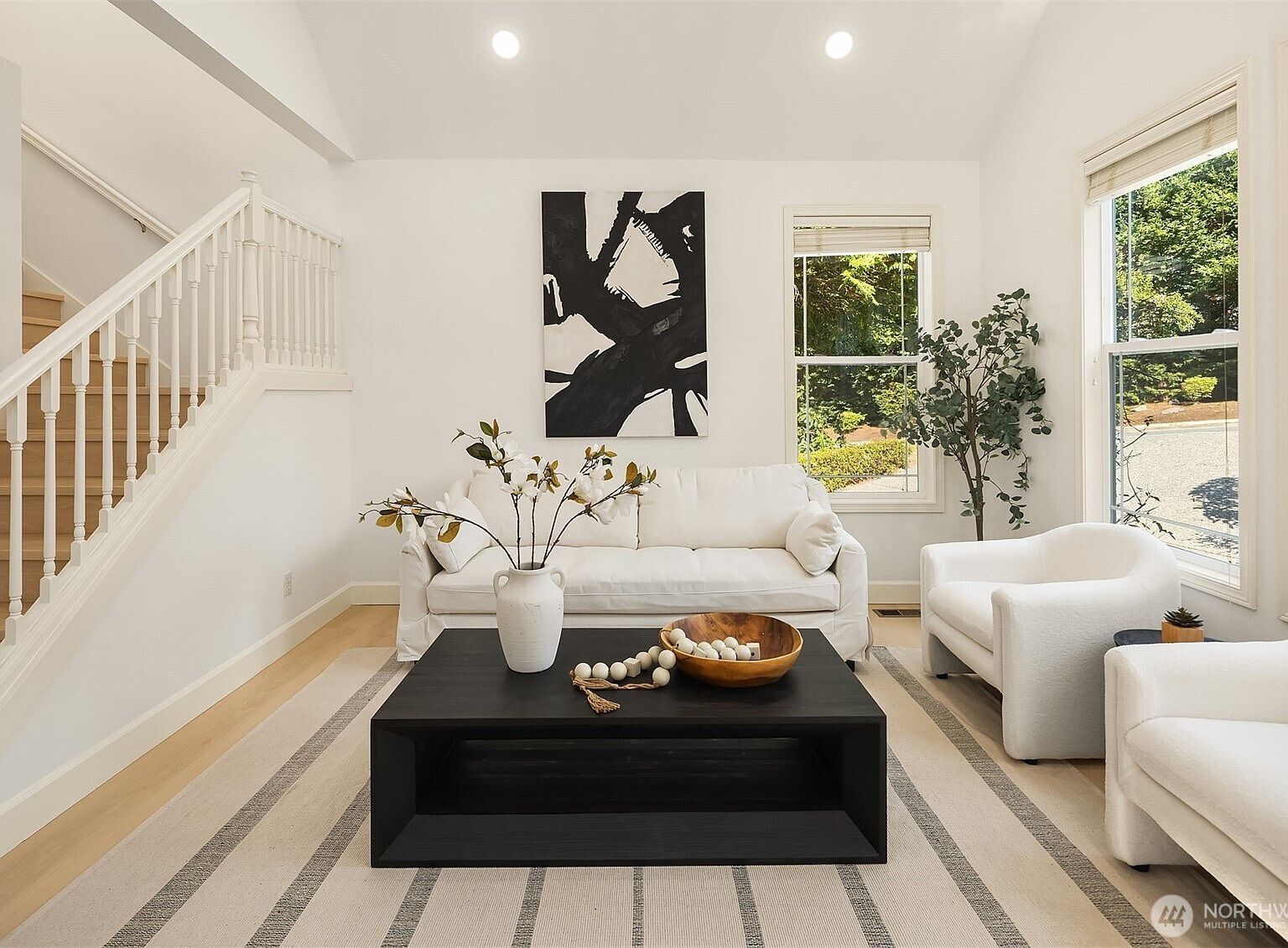 16255 SE 66th St Bellevue, WA 98006 - Thumbnail 5