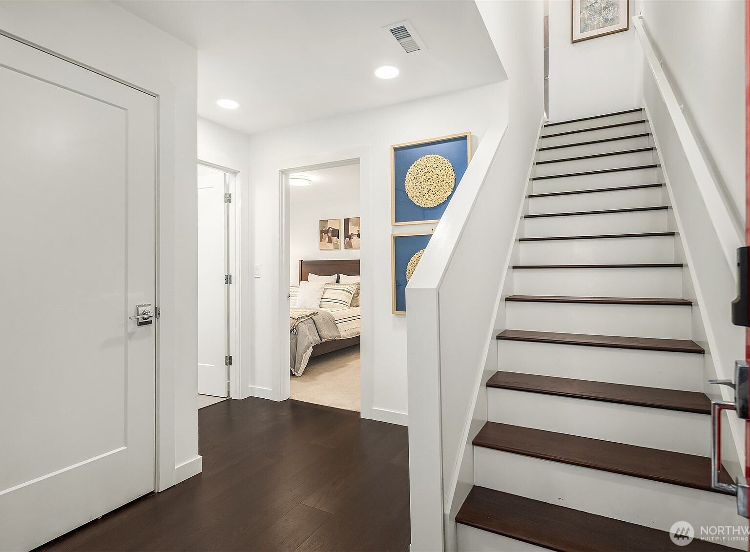 8340 Mary Ave NW #D Seattle, WA 98117 - Thumbnail 5