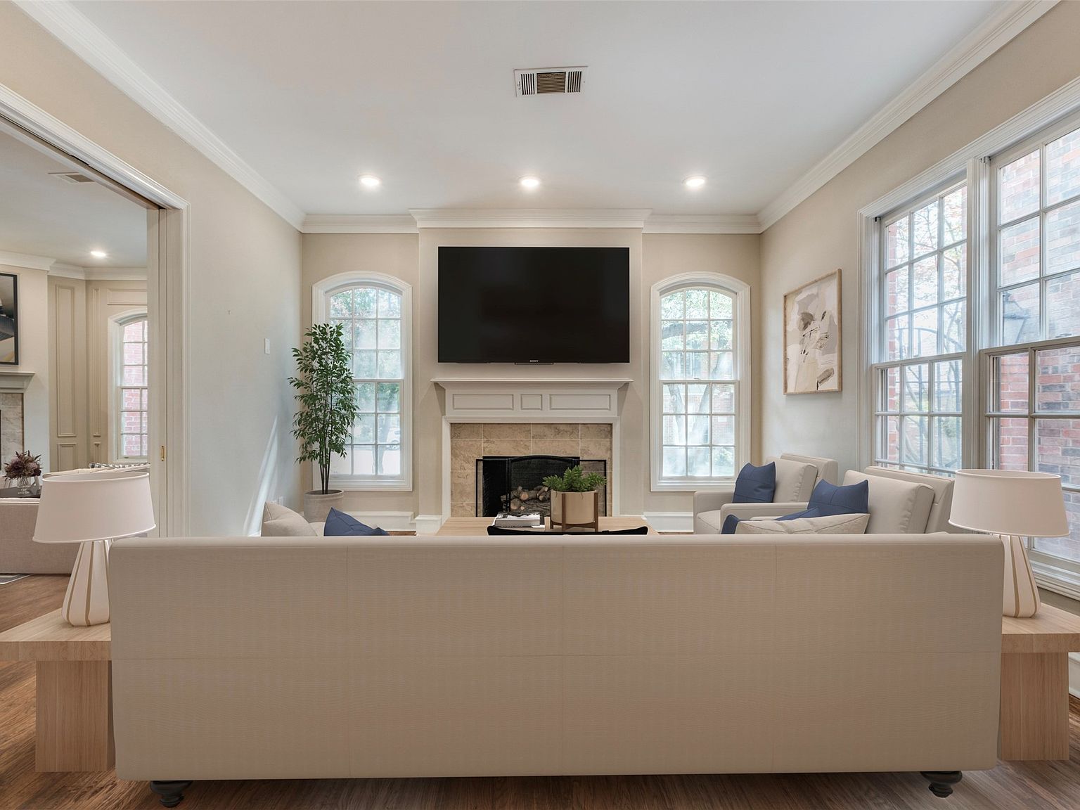 7861 Caruth Ct Dallas, TX 75225 - Thumbnail 5