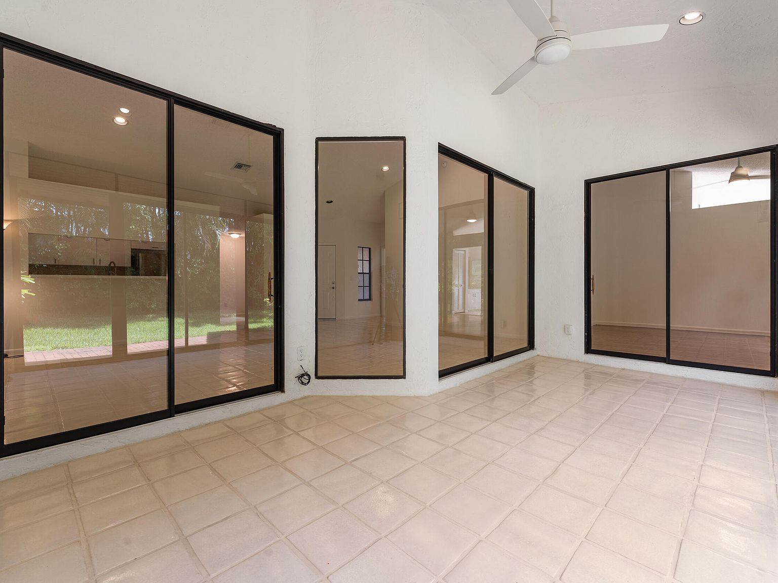 7219 Le Chalet Blvd Boynton Beach, FL 33472 - Thumbnail 5