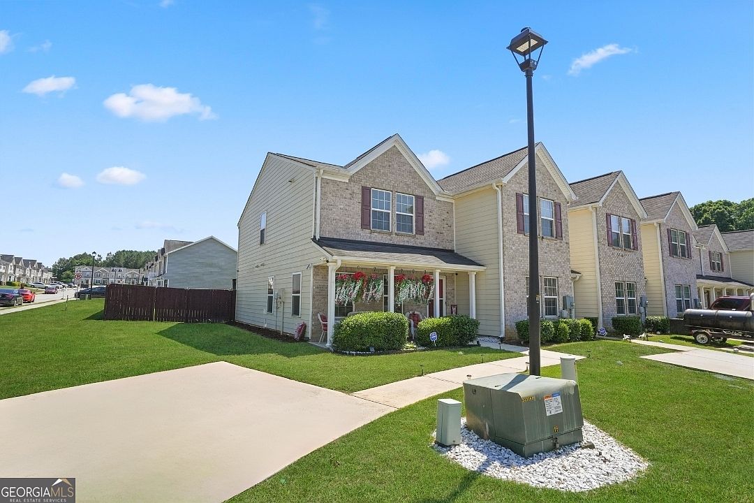 6242 Ellenwood Dr Rex, GA 30273 - Thumbnail 5