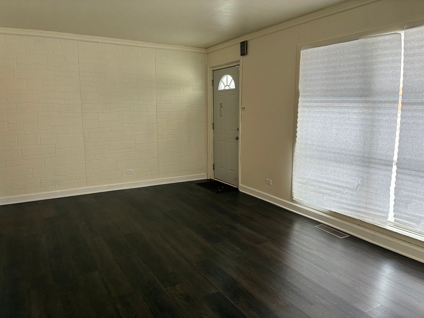 1554 Burnham Ave Calumet City, IL 60409 - Thumbnail 5