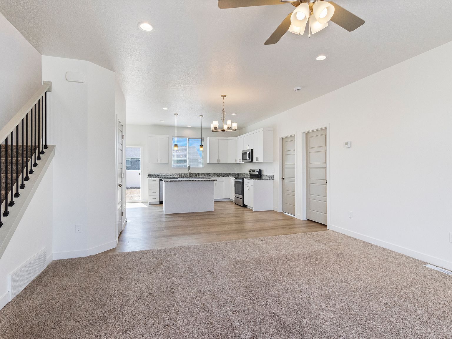 2384 E Spring St #597 Eagle Mountain, UT 84005 - Thumbnail 5